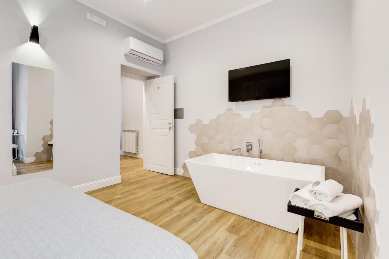 רומא Opera Private Suites By Premium Suites Collection מראה חיצוני תמונה